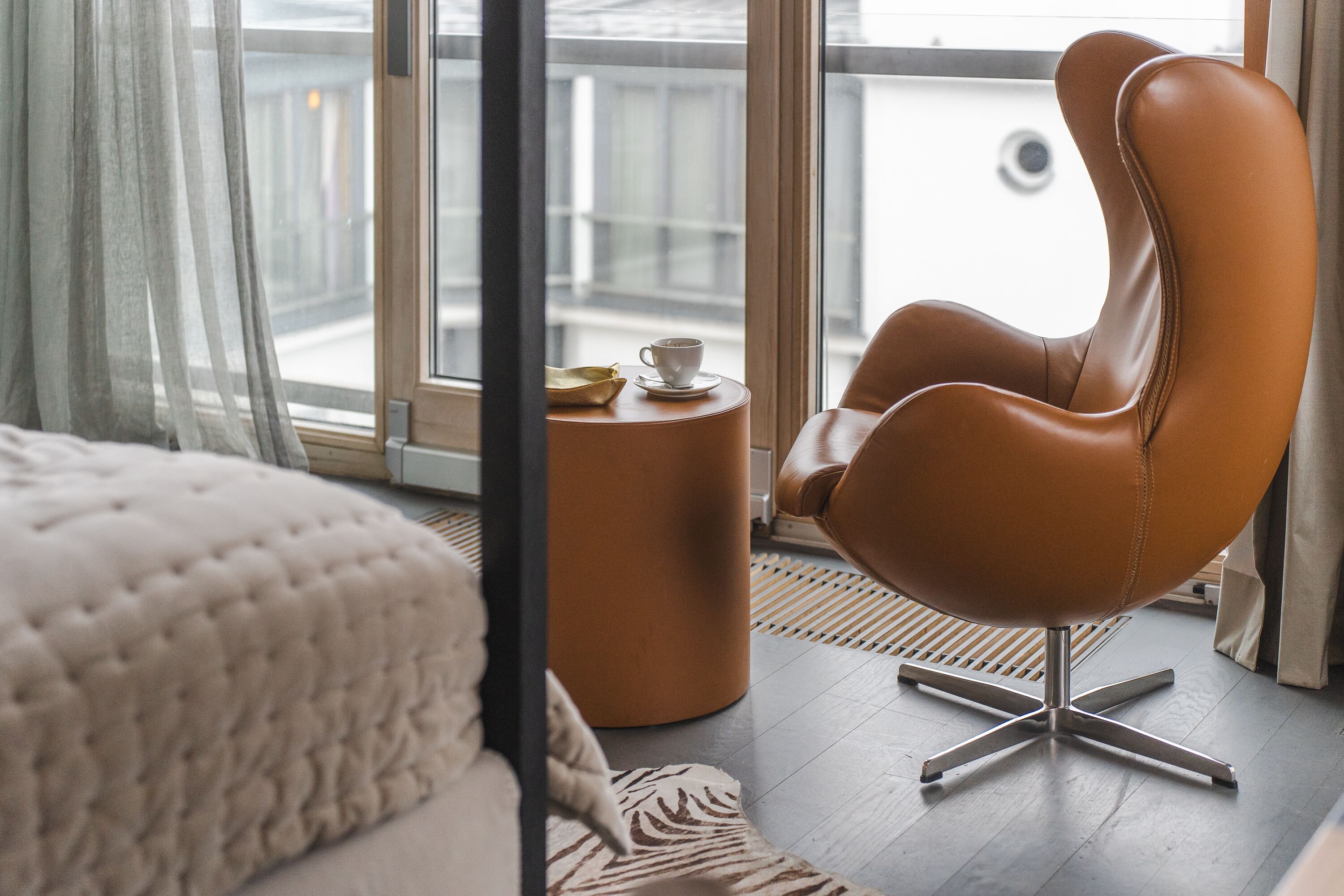 junior suite (signature - mi - ryst) | 1 bedroom, hypo-allergenic bedding, free minibar items, in-room safe