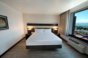 1 bedroom, premium bedding, down duvets, pillow-top beds