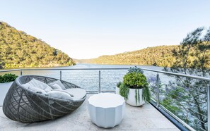 Sundeck - Calabash Bay Lodge (Berowra Waters)