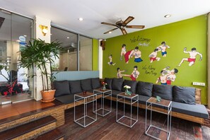 بار (في المنشاة)