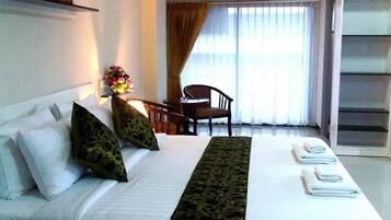 Minibar, individually furnished, rollaway beds, free WiFi
