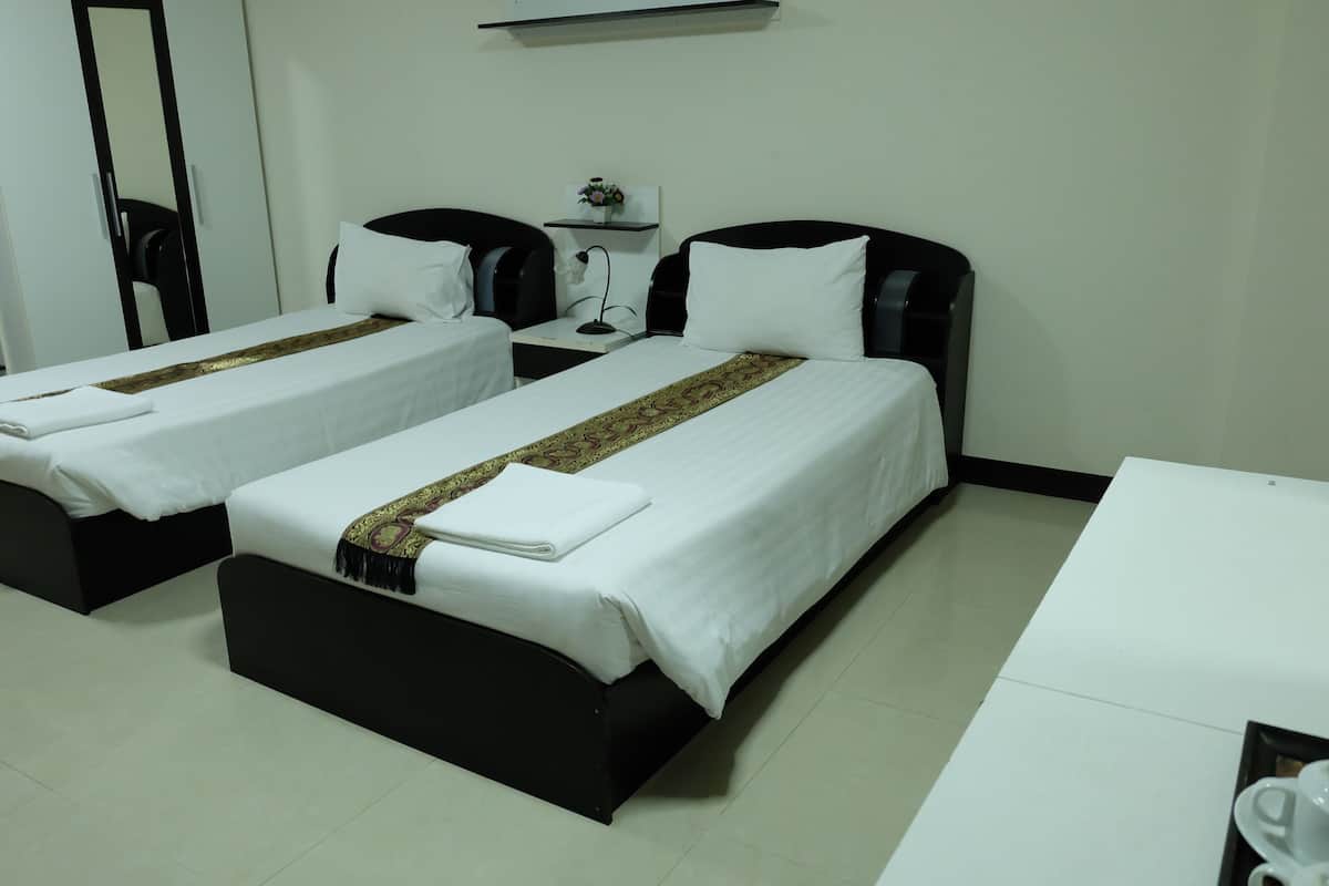 Habitación doble superior | Minibar, muebles diferentes, camas extra y wifi gratis