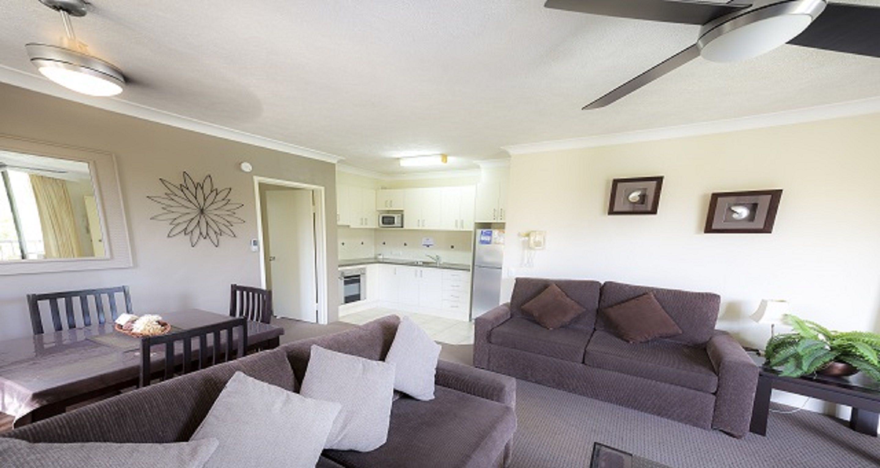 Aussie Resort — image 11