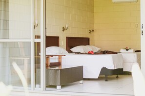 Deluxe Room (1 Double Bed and 1 Single Bed) - Hotel Millenia Samoa (Apia)