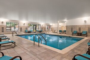 Una piscina techada