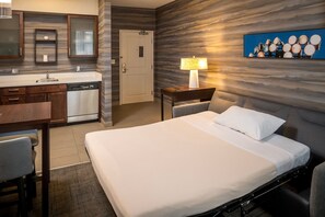 Suite, 1 Bedroom | Premium bedding, down comforters, desk, laptop workspace