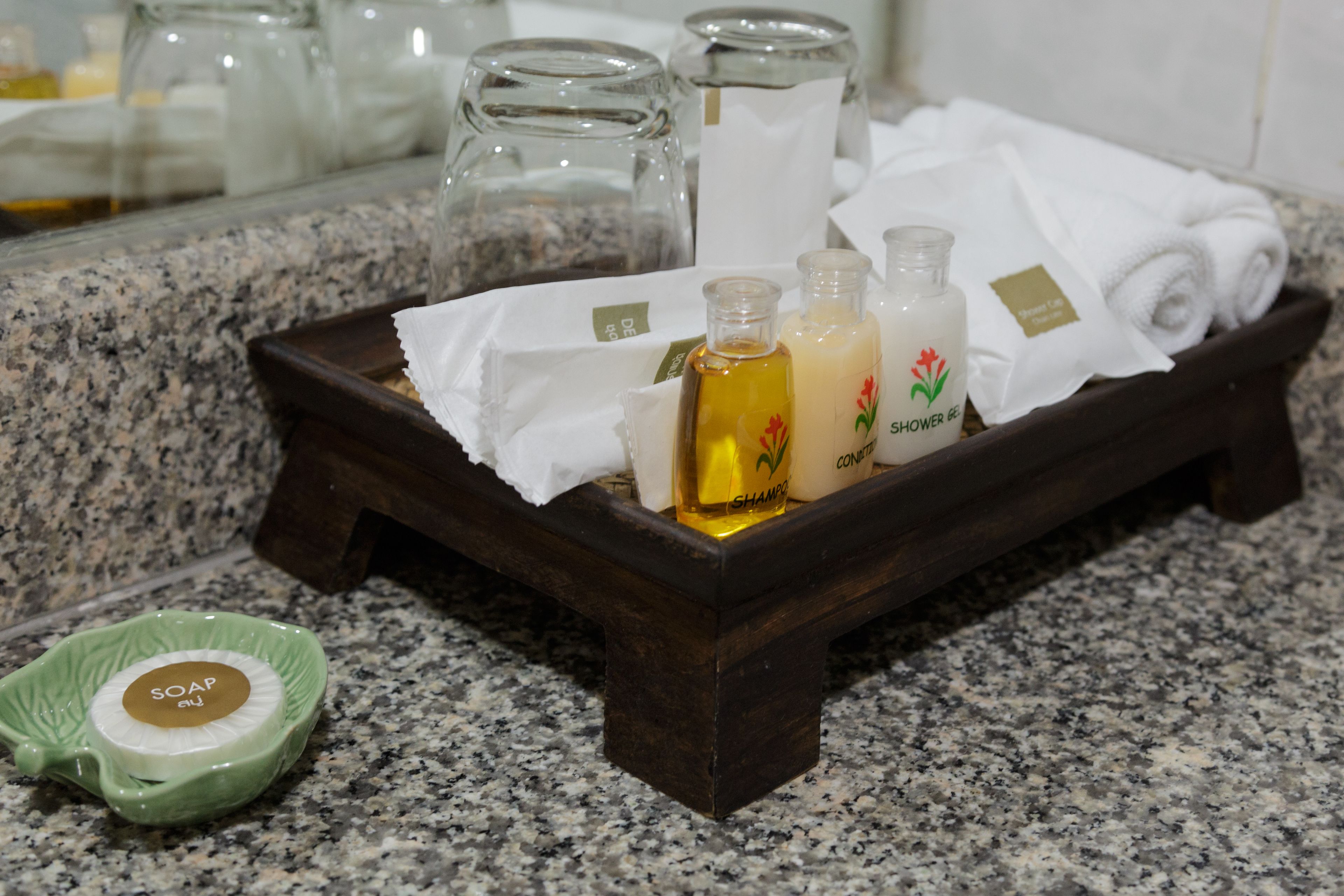 superior studio twin bed room | room amenity