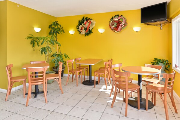 Cafe