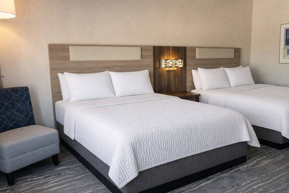 Standard Room, 2 Queen Beds