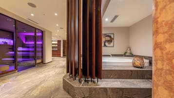 Sauna, Whirlpool, Dampfbad