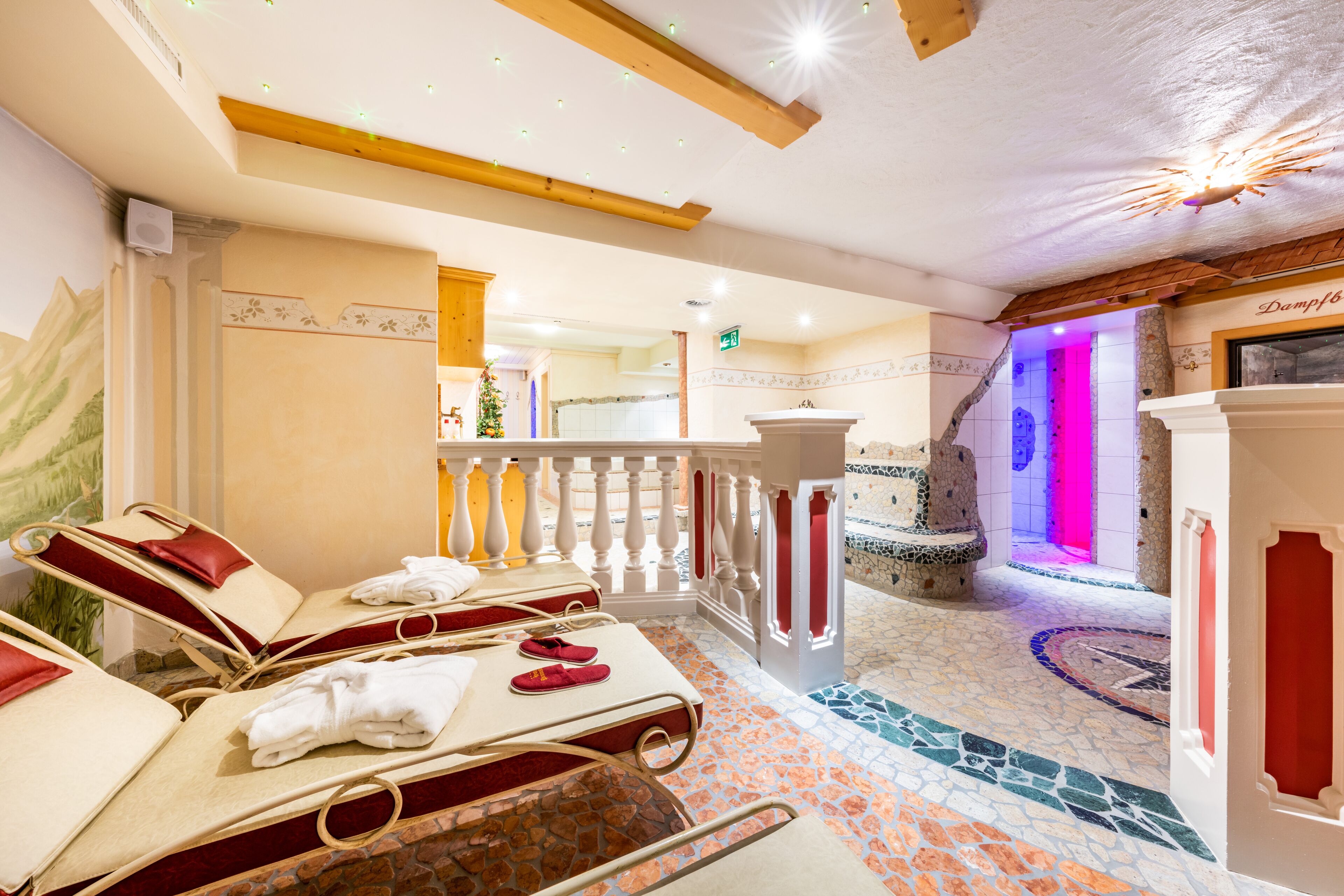 sauna, hot tub, steam room