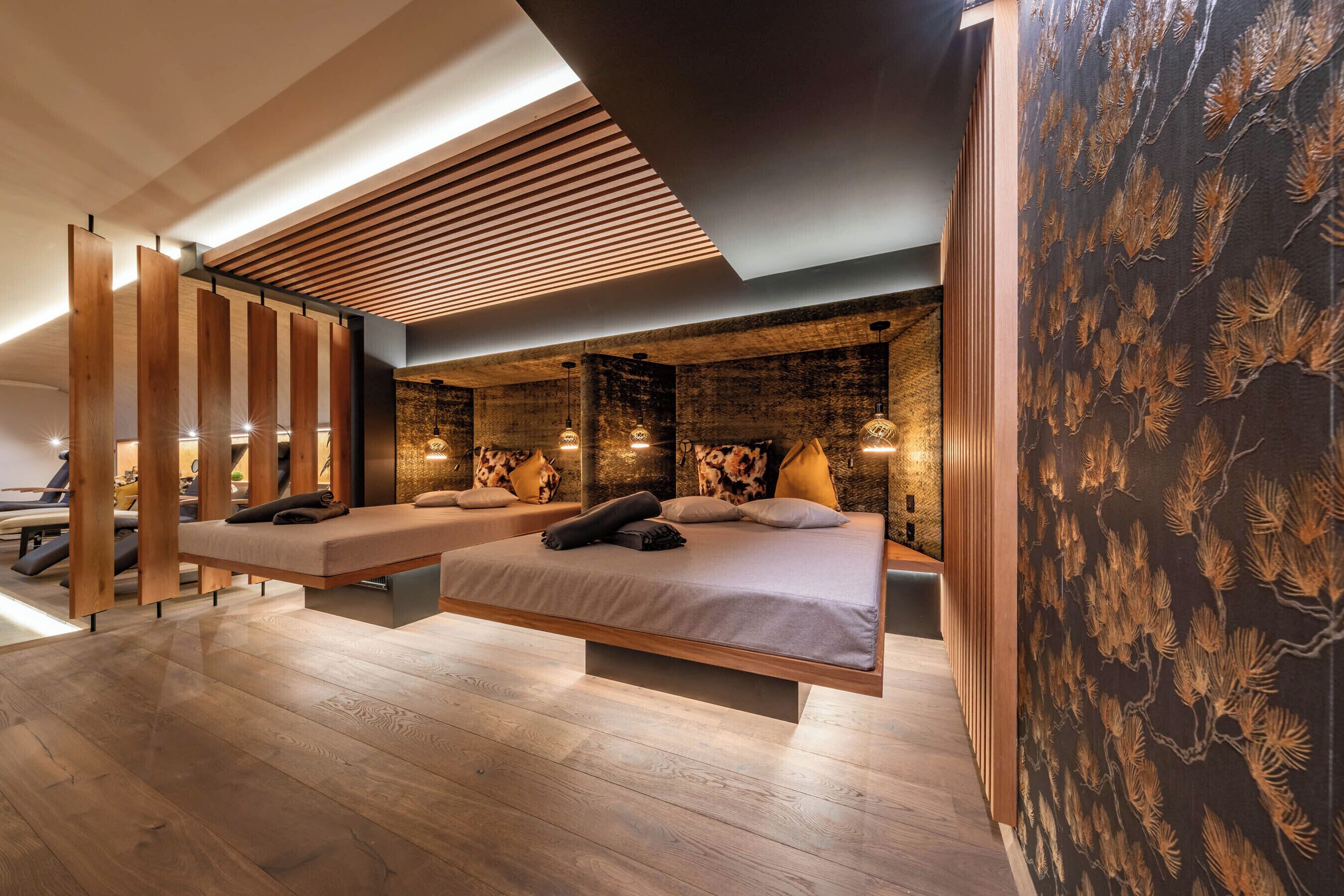 sauna, hot tub, steam room