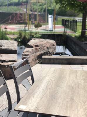 Sun deck