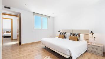 Penthouse, 3 Bedrooms, City View (4-6 adults) | Down duvets, pillow-top beds, in-room safe, individually decorated