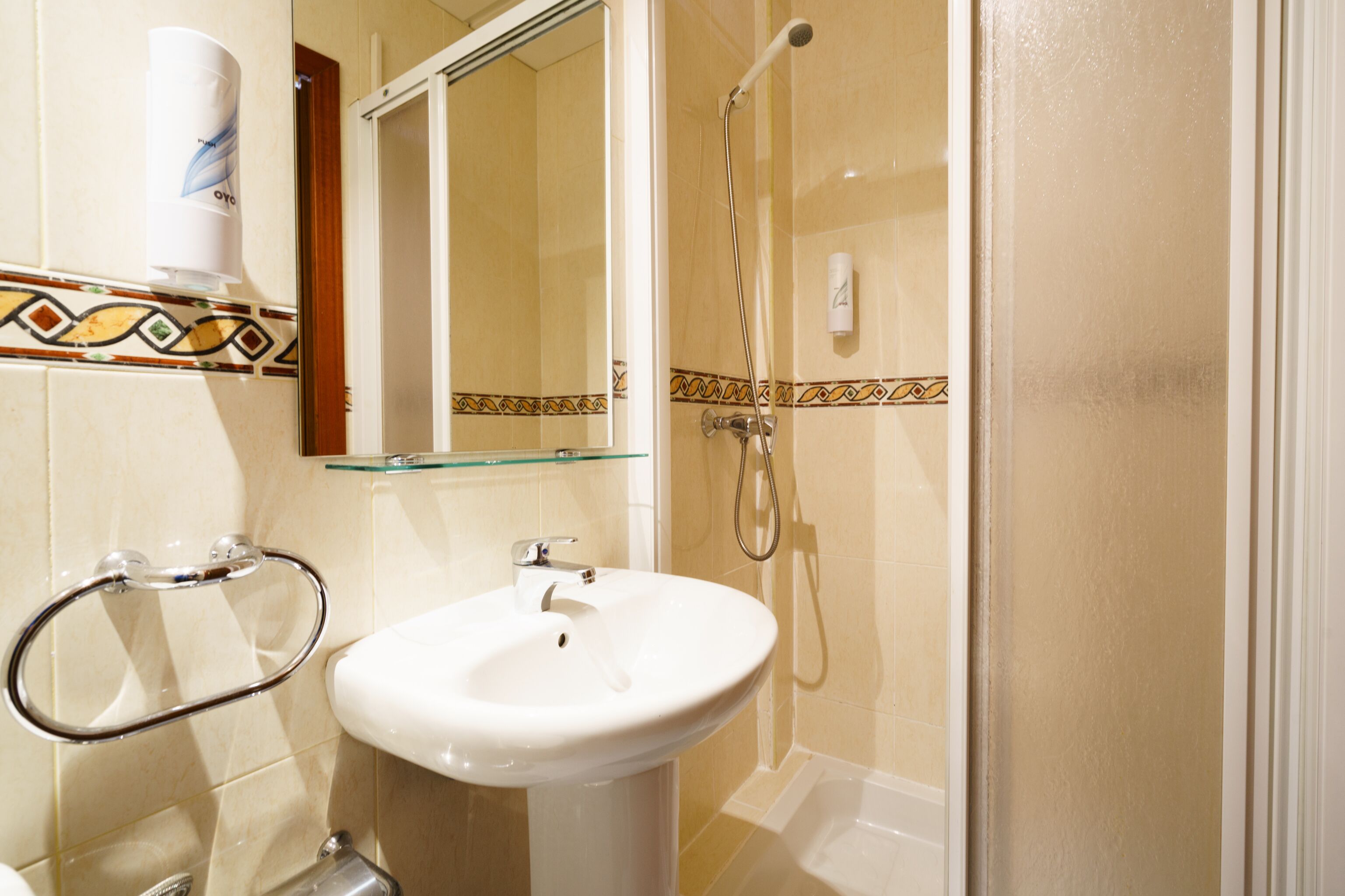 Photo - La Perla Granada Suites