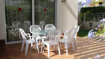 Villa, 3 habitaciones, vista al jardín | Terraza o patio