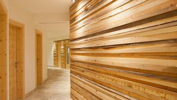 Sauna, Dampfbad, Körperbehandlungen, Aromatherapie