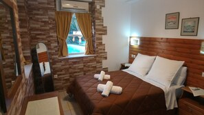 Villa, piscina privada | Cortinas opacas, cunas gratuitas, camas supletorias y wifi gratis