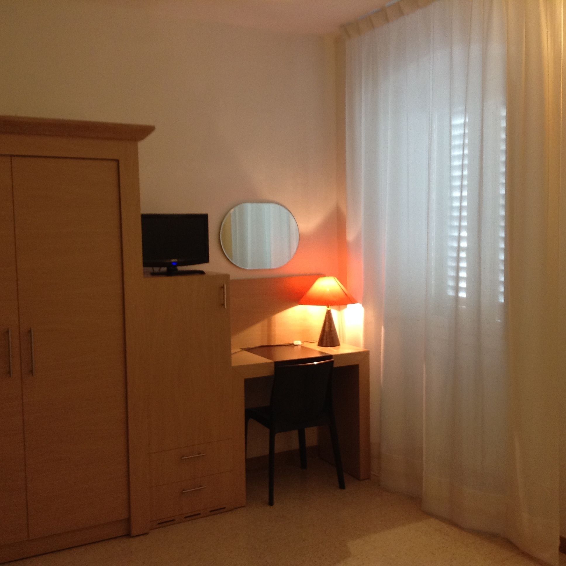 classic double room | room amenity