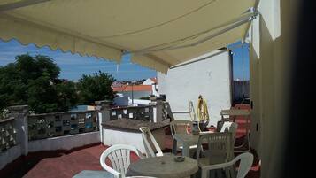 Villa with Kitchen up to 8 people | Terrace/patio