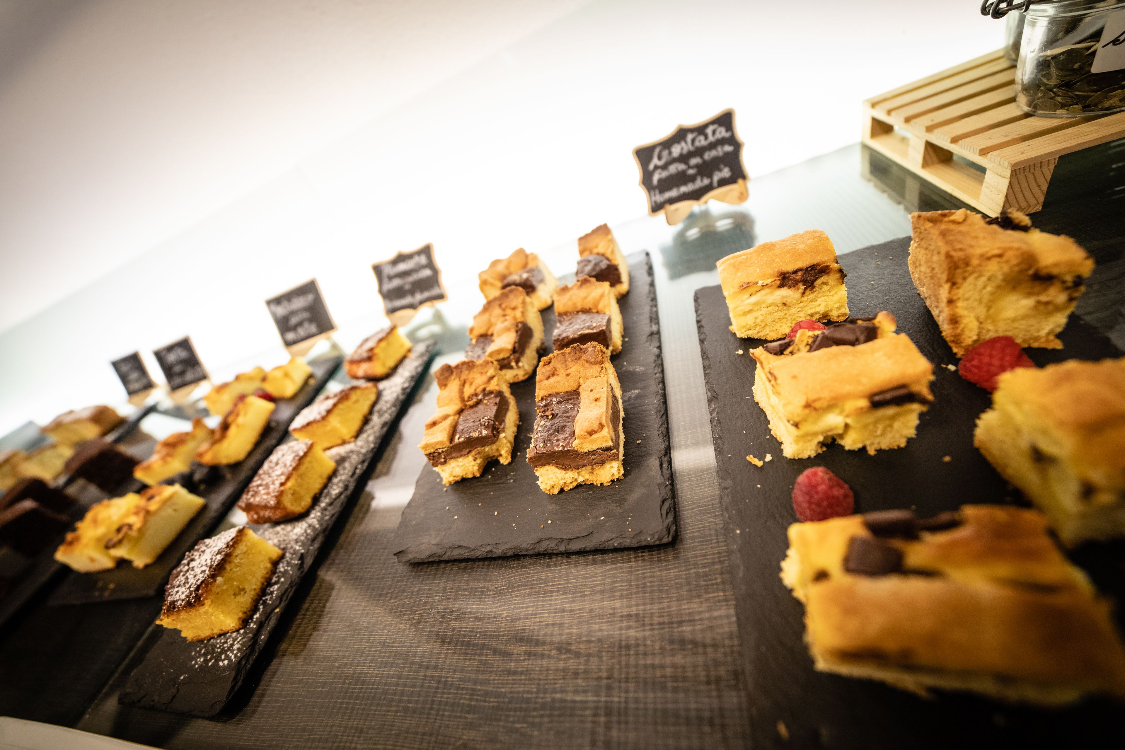 daily buffet breakfast (eur 16 per person)