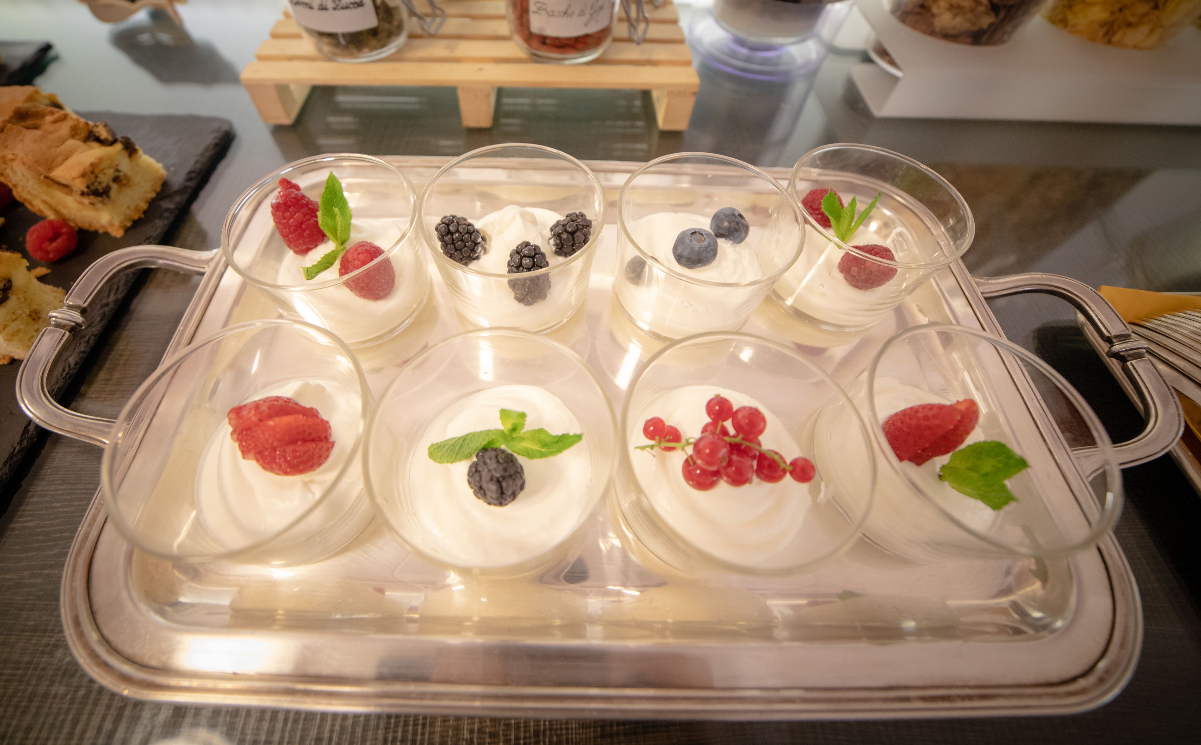 daily buffet breakfast (eur 16 per person)