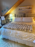 Room 7 | Individually decorated, individually furnished, free WiFi, bed sheets