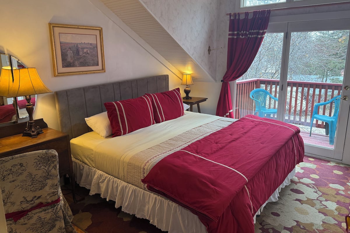 Classic-Zimmer (Isaac's Room)