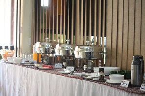 Free daily cooked-to-order breakfast - Hotel Buddha Land (Kathmandu)