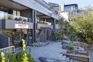 Property entrance - The Lofts Apartments (Queenstown)