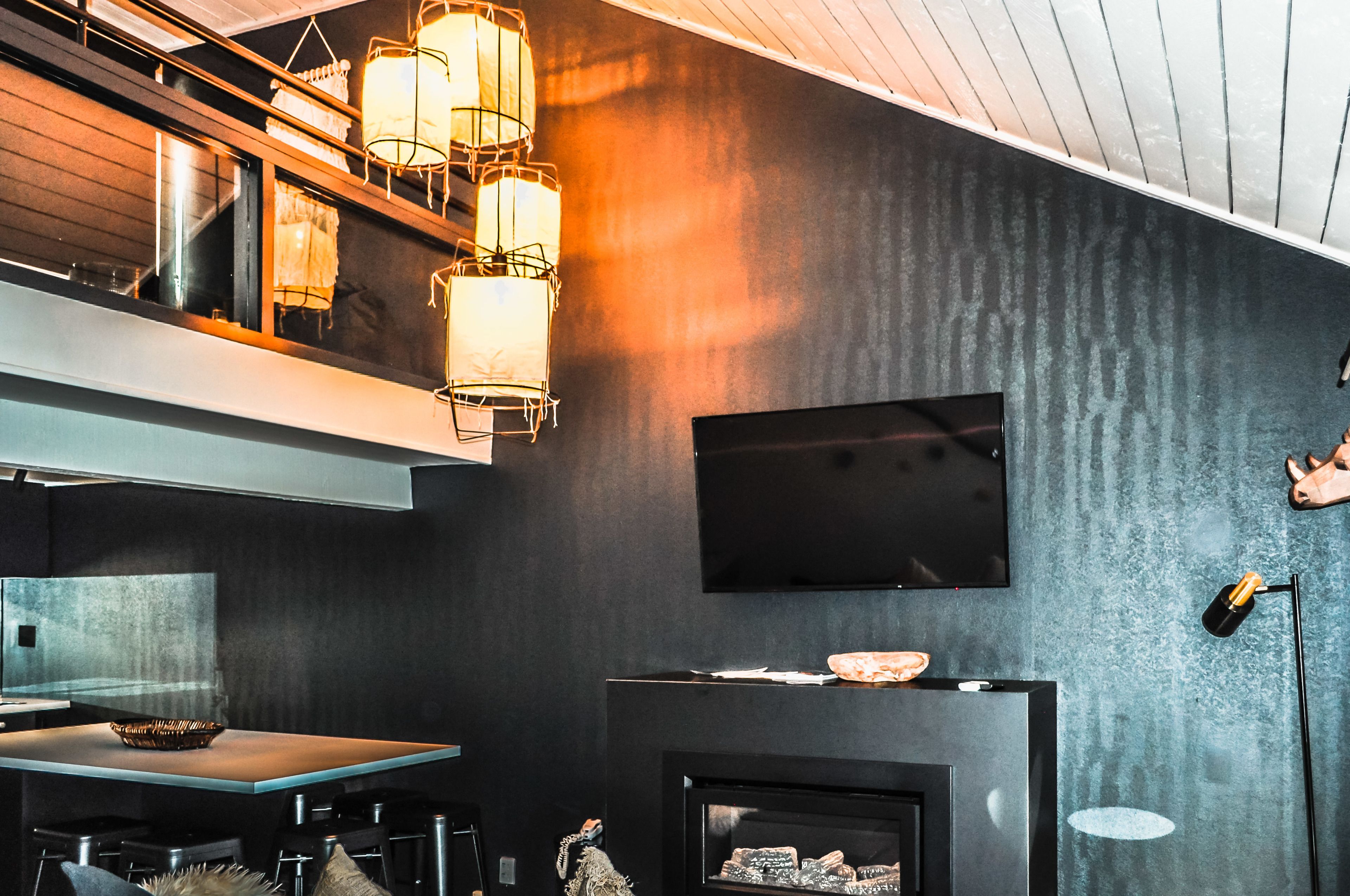 Appartement Premium, 3 chambres, coin cuisine | Coin séjour | TV connectée de 55 pouces avec chaînes par satellite, télévision