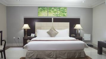 Chambre Exécutive | Minibar, coffres-forts dans les chambres, décoration personnalisée