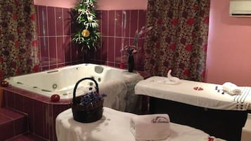 Outdoor treatment area, body treatments, hydrotherapy, aromatherapy