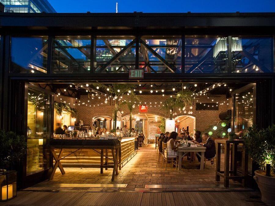 2 barer/lounger, lobbylounge og takterrassebar