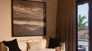 53-inch LCD TV with cable channels, TV, fireplace