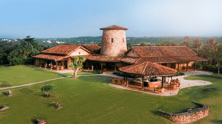 Royal Isabela - Image 49