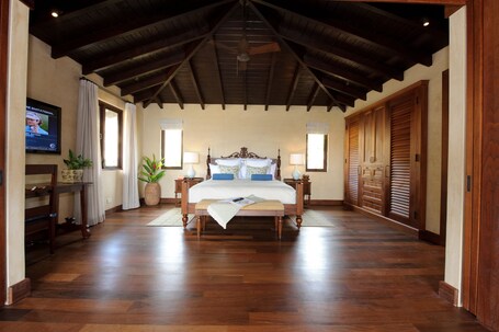 Royal Isabela - Image 6