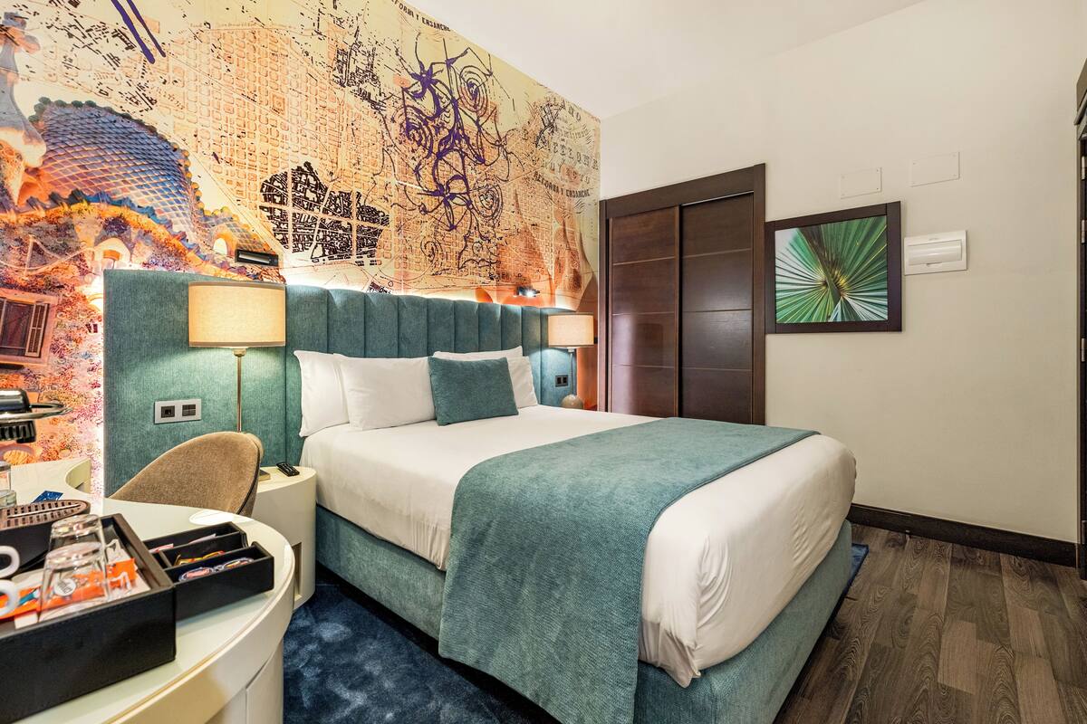 Standardzimmer, 1 Doppelbett | Hochwertige Bettwaren, Minibar, Zimmersafe, Schreibtisch