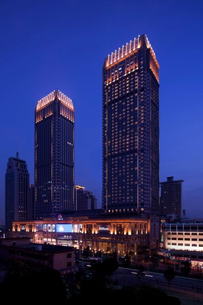 Exterior - Hilton Zhongshan Downtown (Zhongshan)