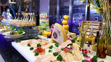 Desayuno buffet diario (CNY 118 por persona)