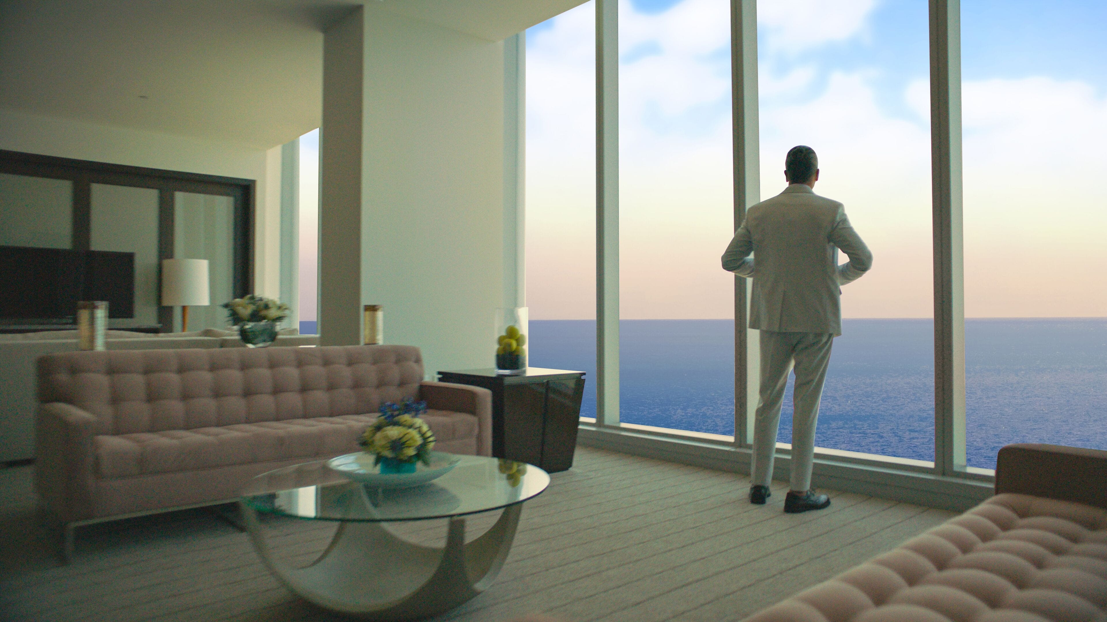 suite, 1 king bed | 1 bedroom, in-room safe, desk, iron/ironing board