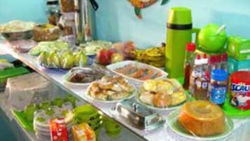 Café da manhã com buffet grátis todos os dias