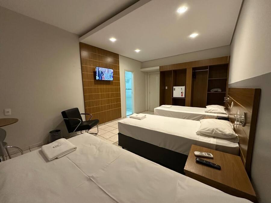 Habitació econòmica | Wifi gratuïta i roba de llit