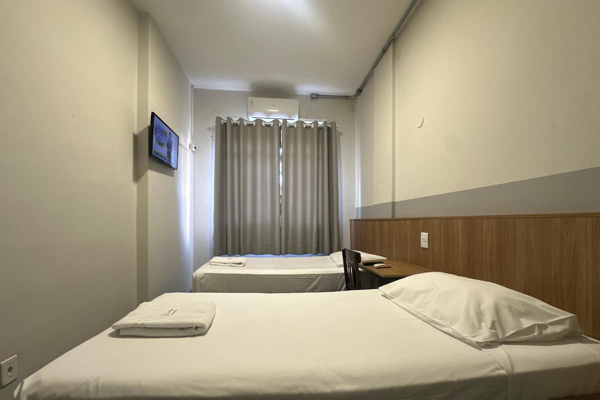 Economy with Air Conditioning | Gratis wifi, beddengoed