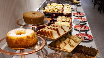 Tägliches inbegriffenes Frühstücksbuffet