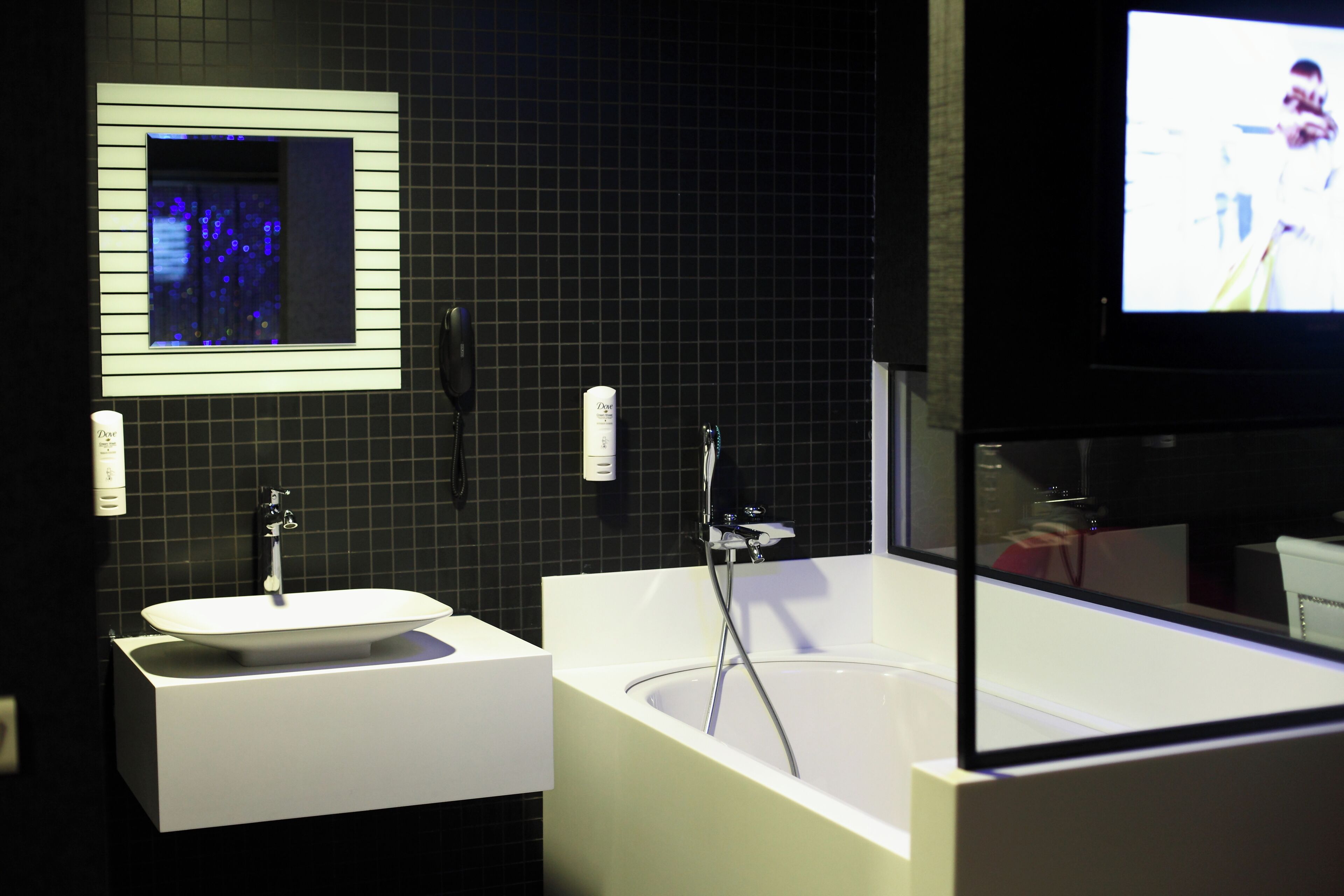 premium double room | 1 bedroom, premium bedding, minibar, in-room safe