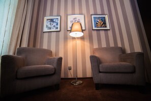 Junior Suite | Minibar, individually decorated, individually furnished, desk - Jelsomino Boutique Hotel (Astana)