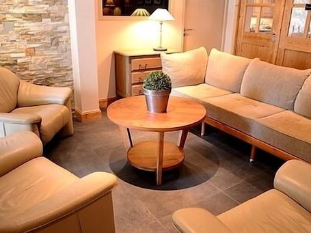 Sala de estar en el lobby