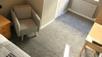 Desk, laptop workspace, iron/ironing board, free WiFi