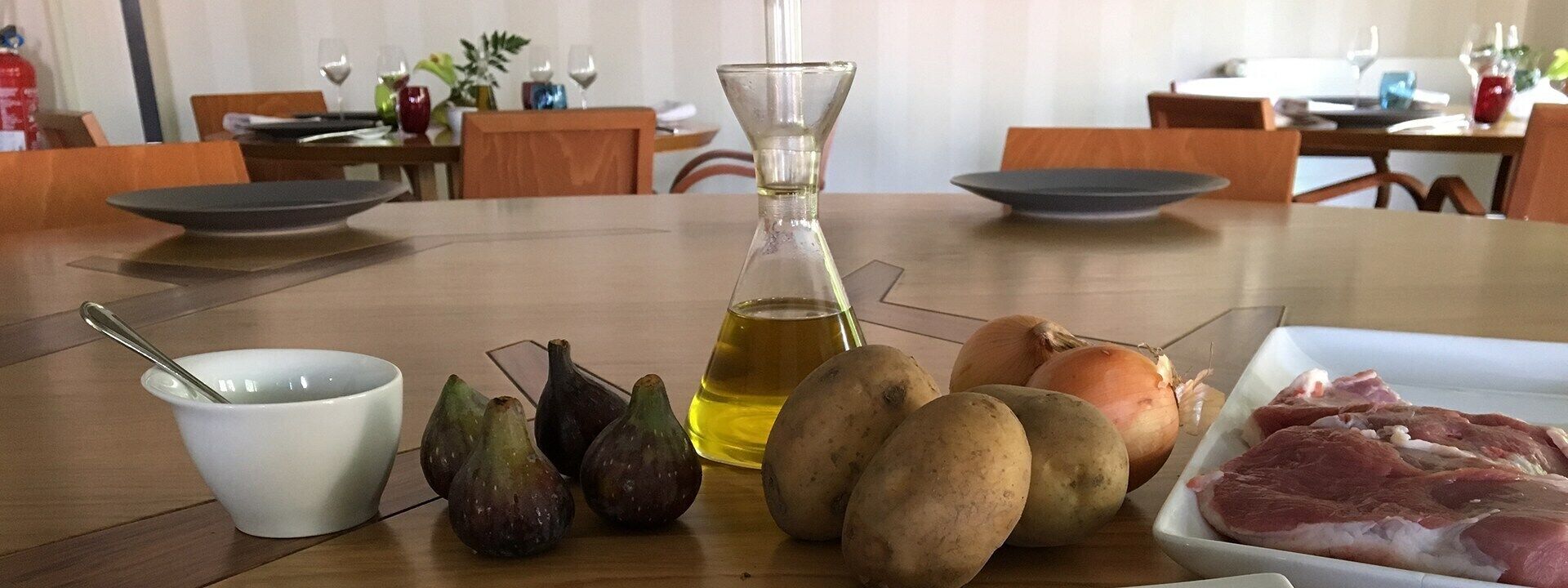 Thức ăn và đồ uống